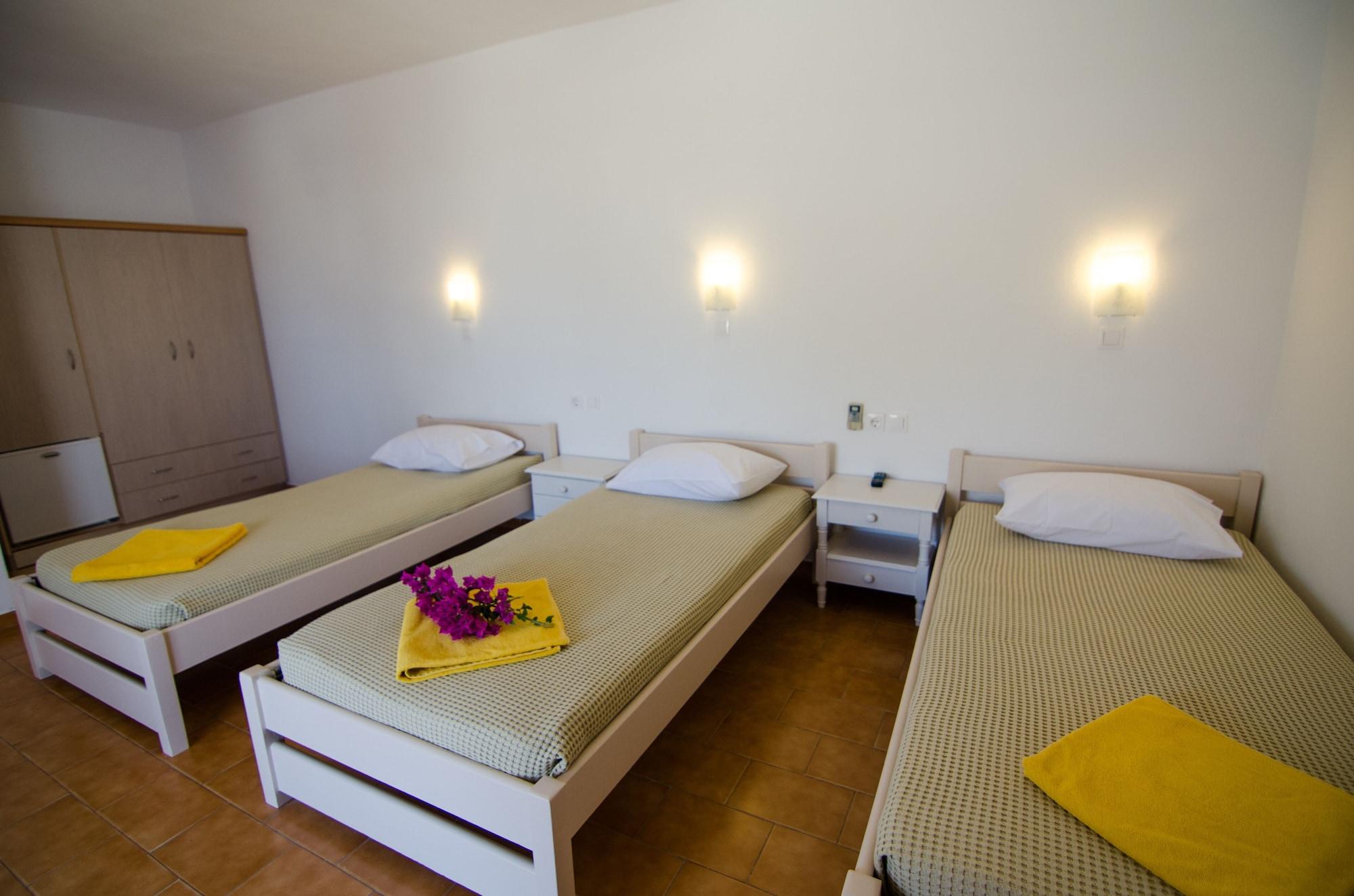 Golden Sun Aparthotel Chora  Exterior photo